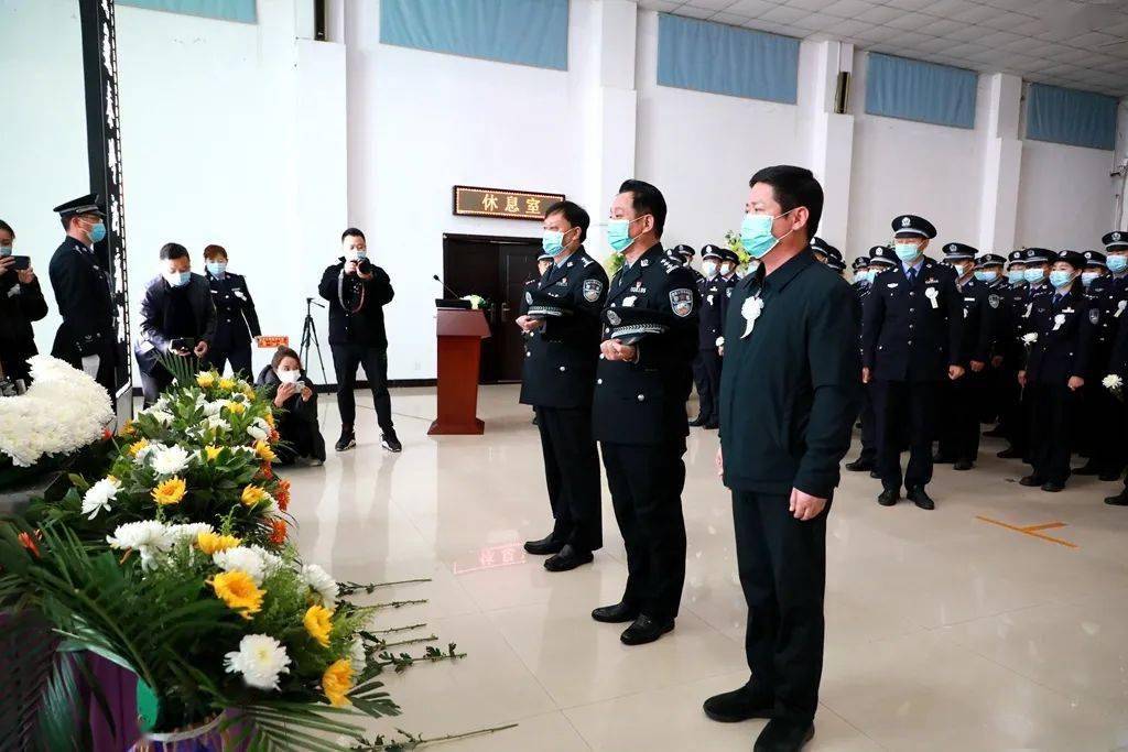 全体村民接英雄回家永别了67拼命三郎大荔籍英雄张周亮