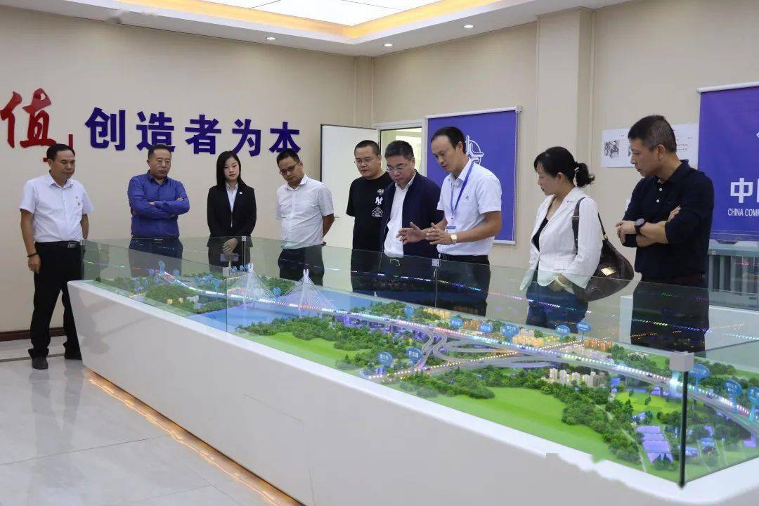 要闻福建霞浦县县委常委雷旺清一行莅临富龙西江特大桥项目考察调研