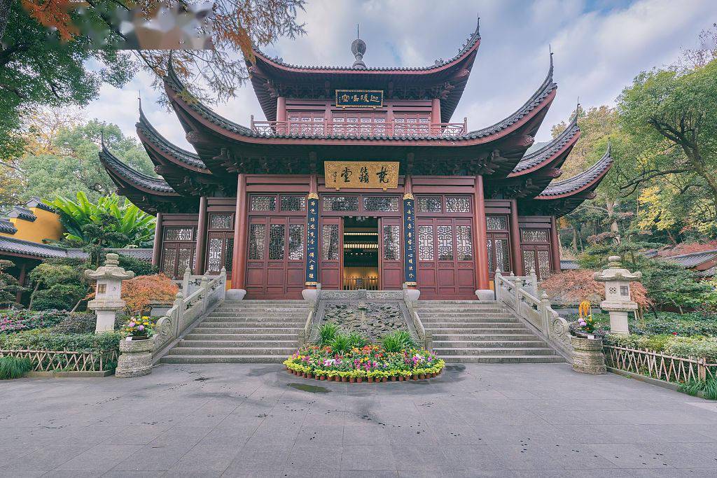 2020年11月19日,浙江杭州西湖灵隐寺永福寺