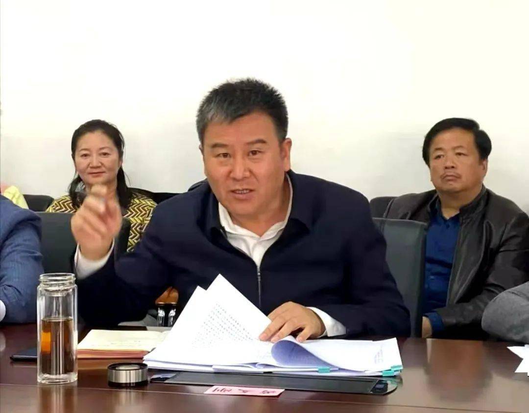 七里河区召开区委教育工作领导小组会议