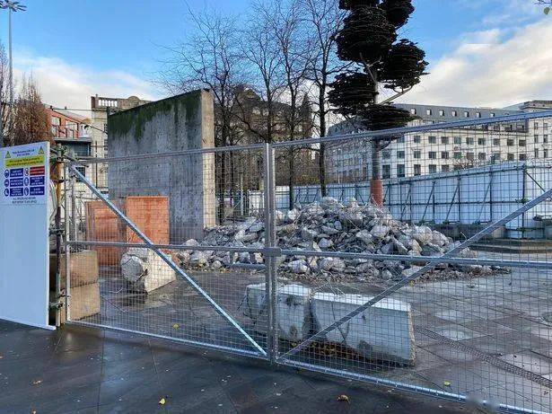 大曼城新增994例市中心piccadillygardens柏林墙部分拆除