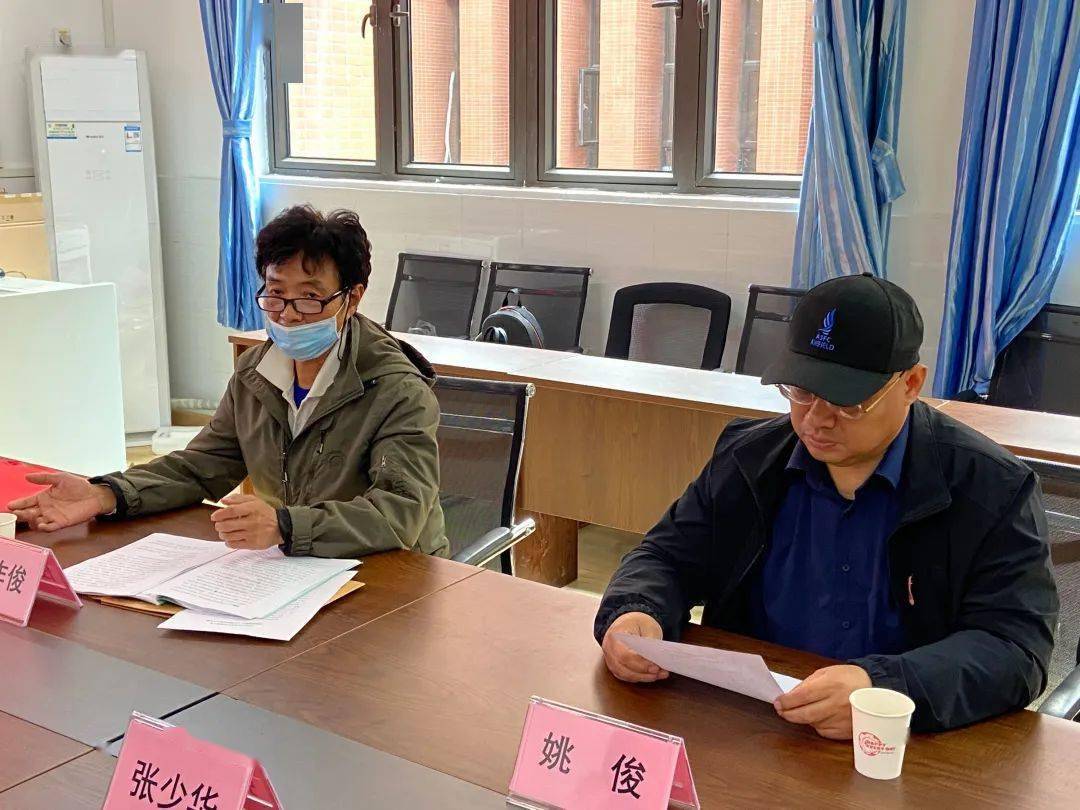 无人机操控等课程,该校先后荣获湖北省航空航天模型锦标赛东风一号
