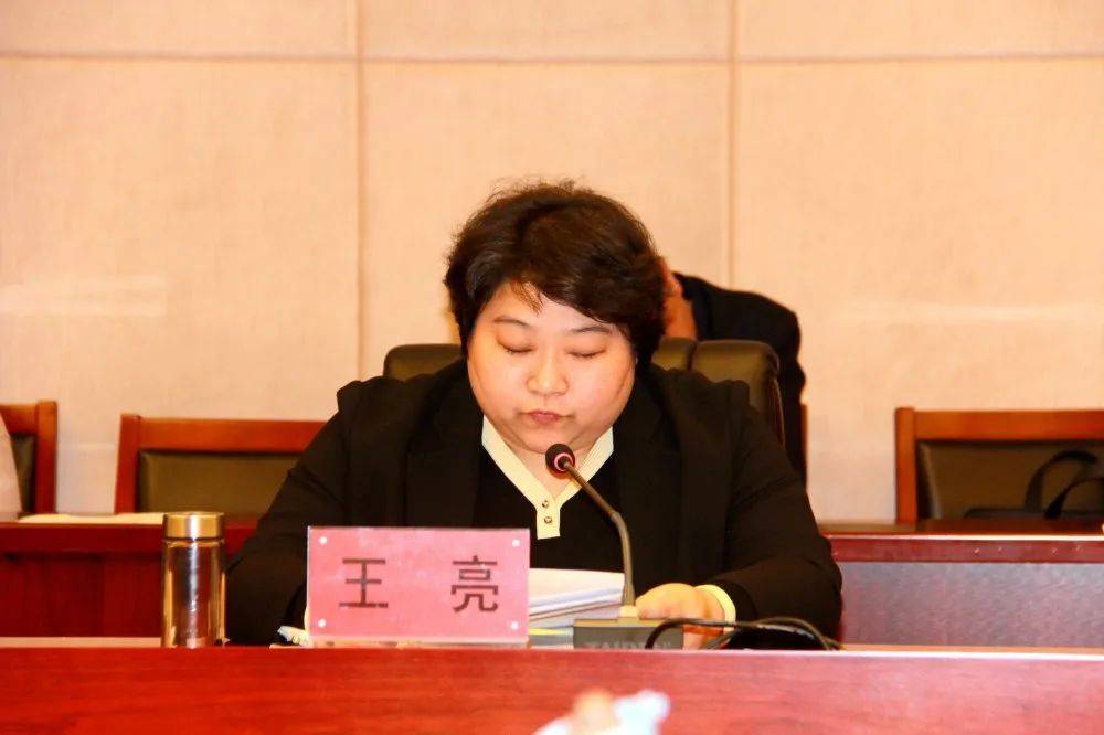 市十三五妇儿发展规划终期评估督查组来泰兴检查