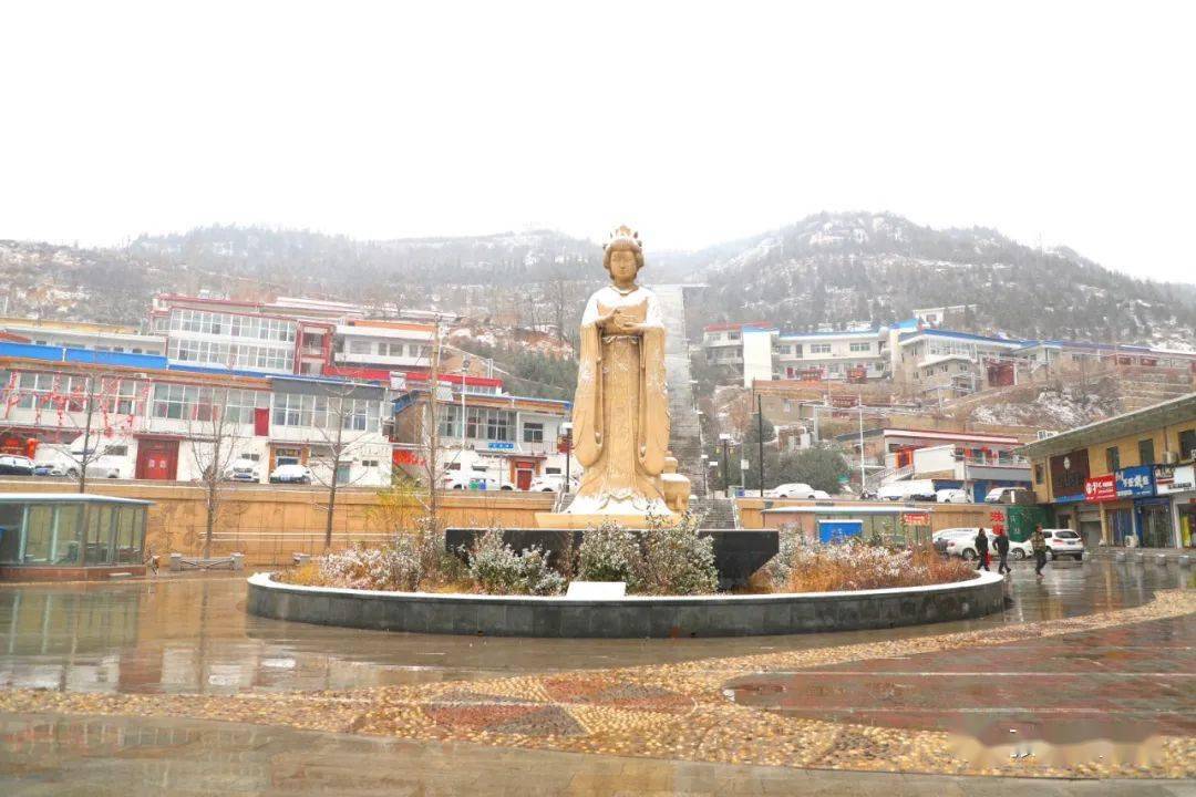 2020乡宁入冬的第一场雪真的太美了