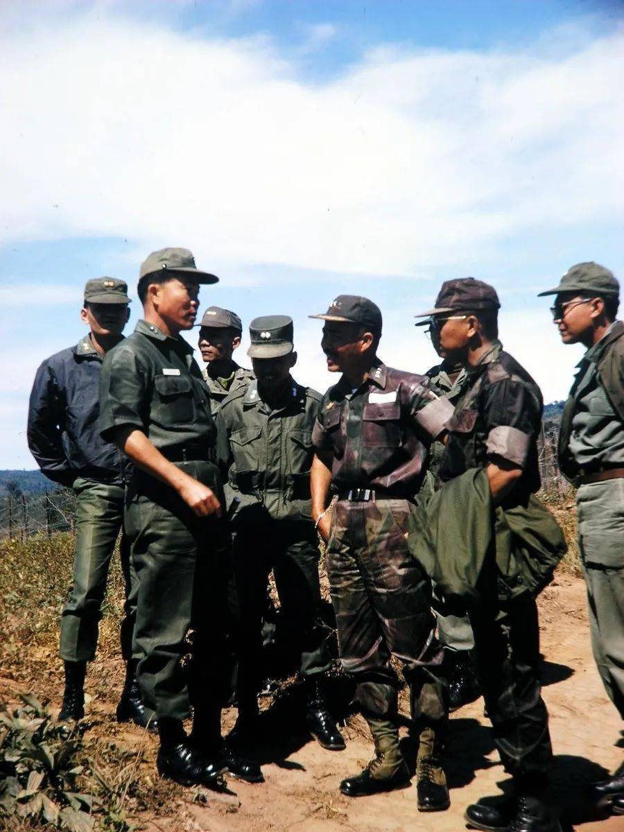 南越伪军装备图片