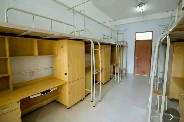 差好远广东高校新校区vs老校区宿舍这真是同一所学校