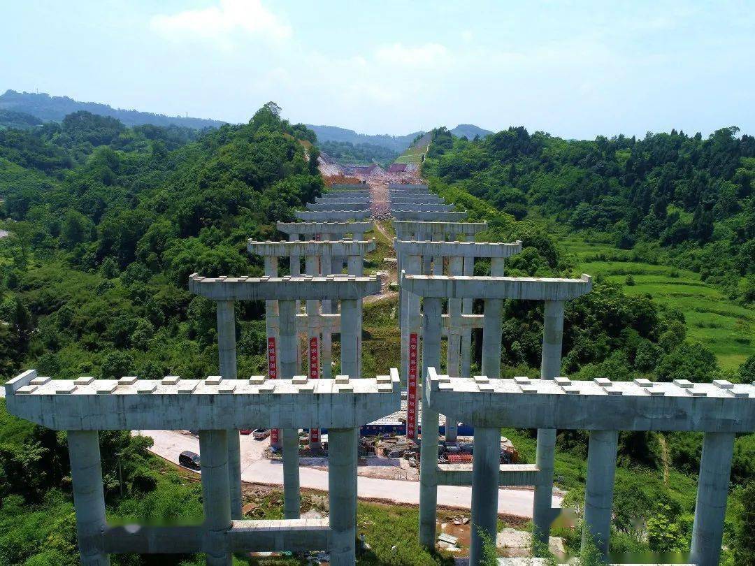 天台山隧道管理中心图片