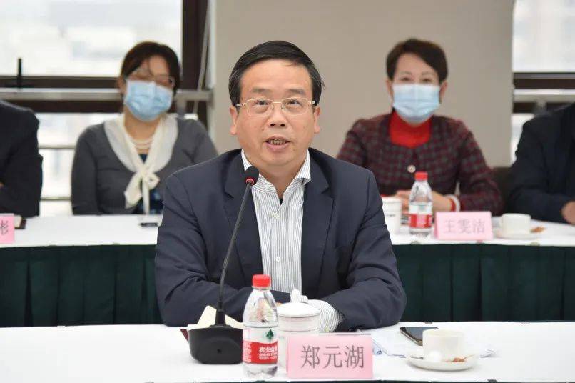 久事公交十四五规划主要设想和2021年总体思路,工作举措67_郑元湖