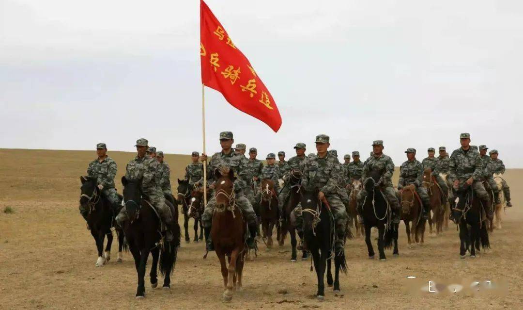 进击的骑兵连冲锋