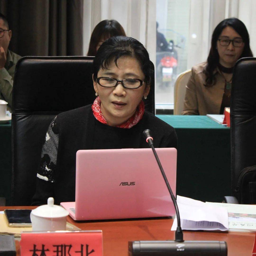 林那北有两点感慨在这里跟大家交流一下:一,有没有独特的发现?
