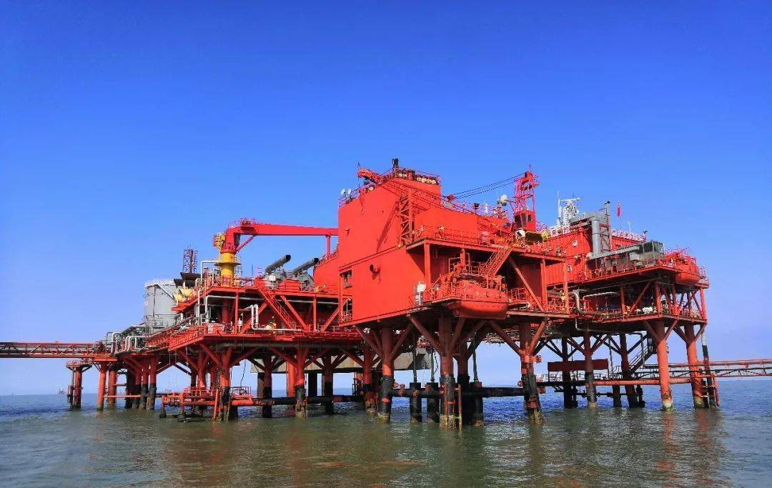 心灵关爱丨海洋采油厂海上平台架起幸福桥