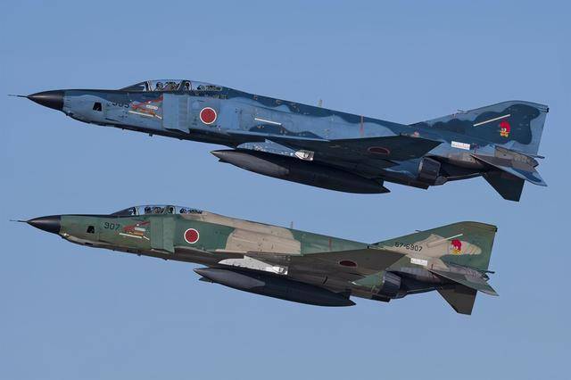 图片:早于f-4ej退役的rf-4ej战术侦察机.