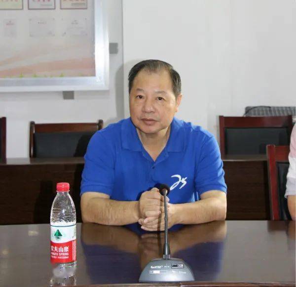 室,漳州市高中化学陈新华名师工作室专家莅临我校县开展送培送教活动