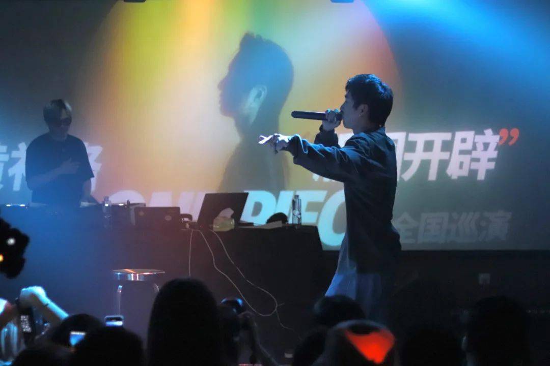 1205丨黄礼格版图开辟嘉宾队长youngcaptain钟欣cent3e