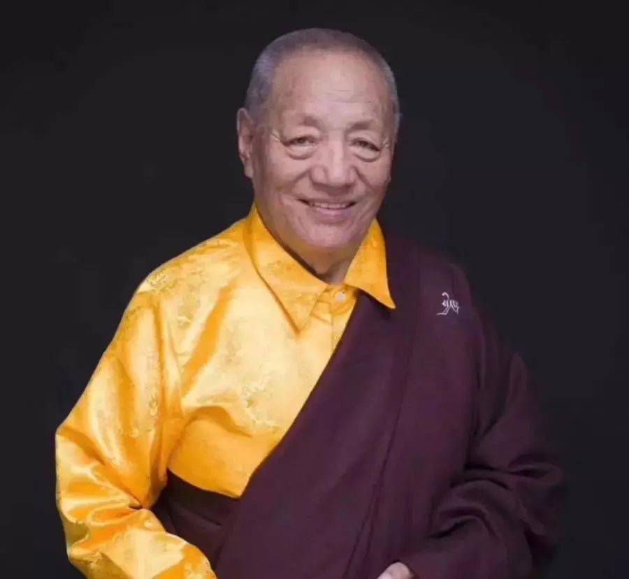 藏医卡洛教授图片