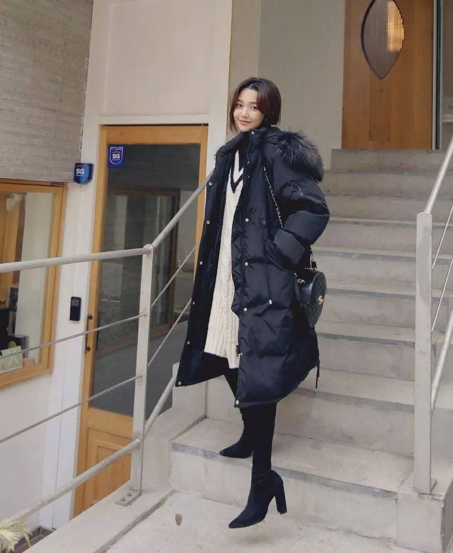 宋慧乔宋仲基复婚?还是别了吧!_羽绒服