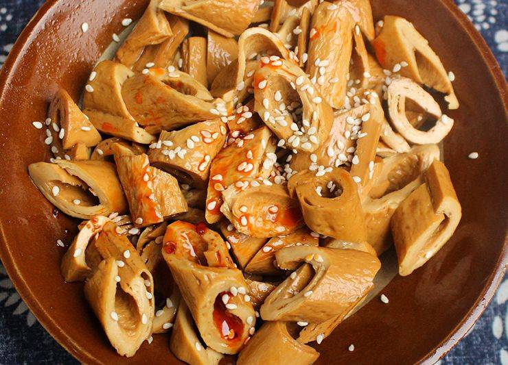 豆笋你吃过吗豆制品的另类做法比真豆腐还入味还更鲜美