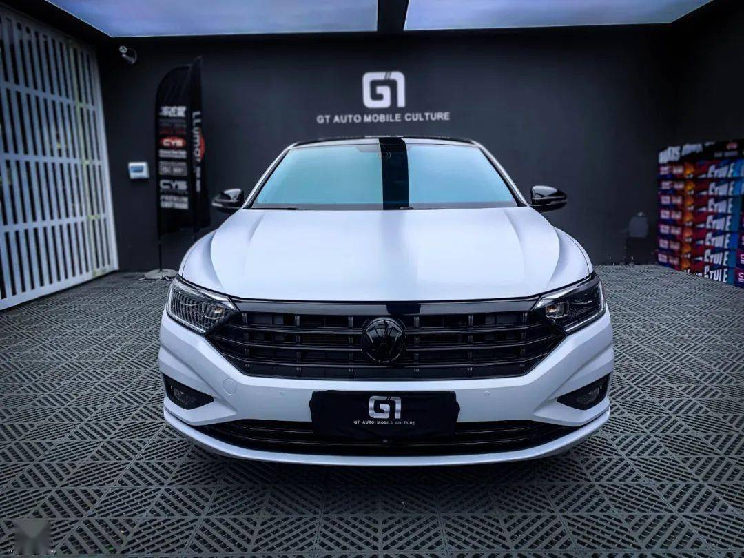 大众速腾哑面镭射白案例欣赏