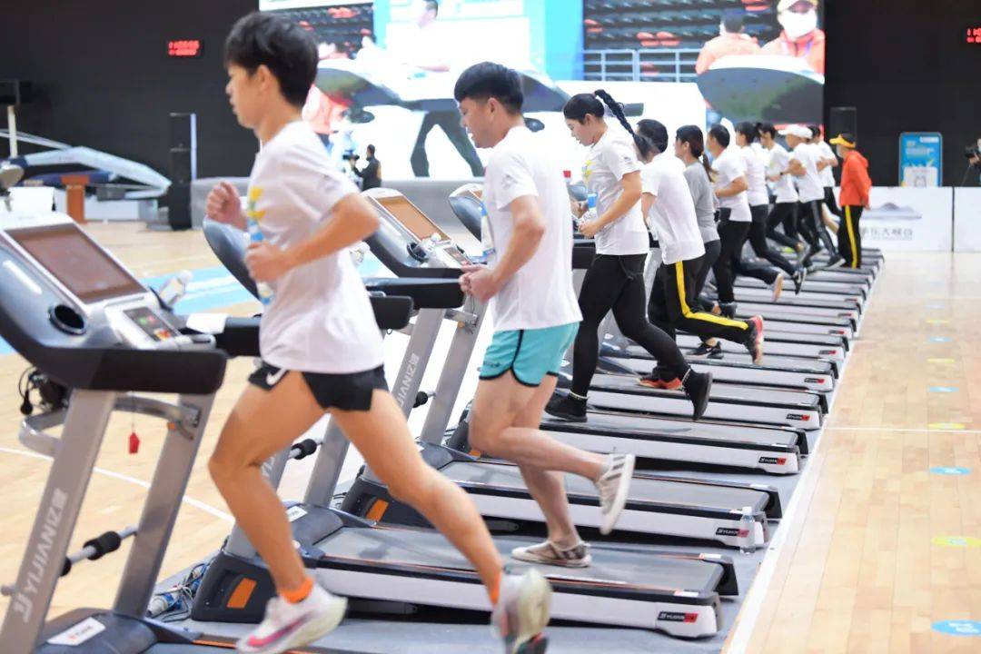 万里接力健康浙江浙江省室内跑步赛08圆满成功