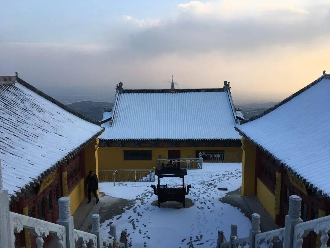 驚呆了榆次烏金山藏著一處世外桃源人少還景美