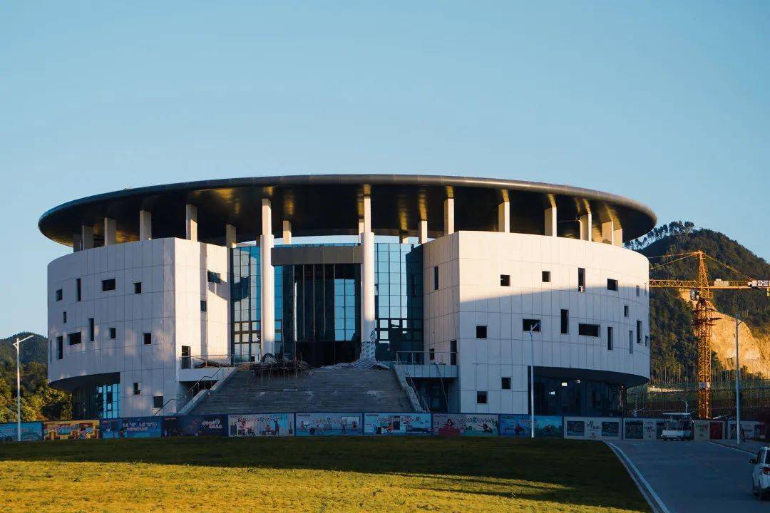 事业编制广东技术师范大学河源校区招聘辅导员