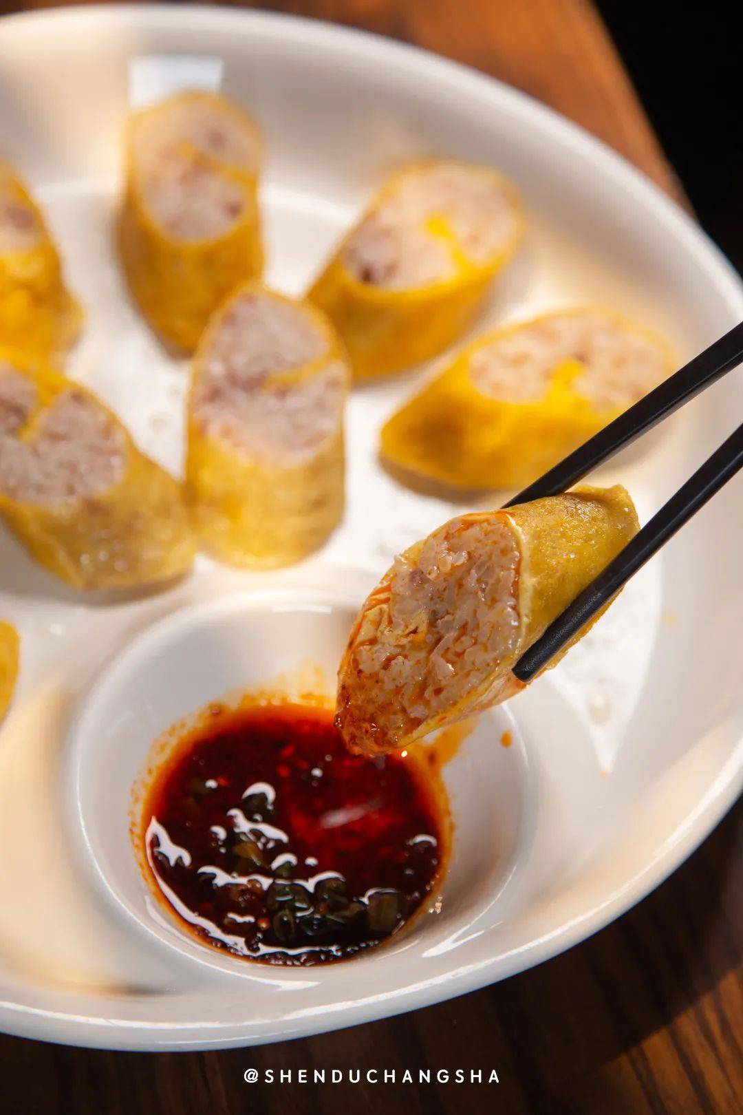 这家主打一帅九将的地道邵阳餐厅用匠心带你穿越食光