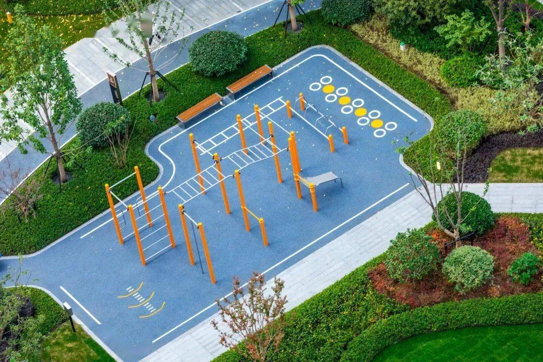 融创社区体能训练场所初探