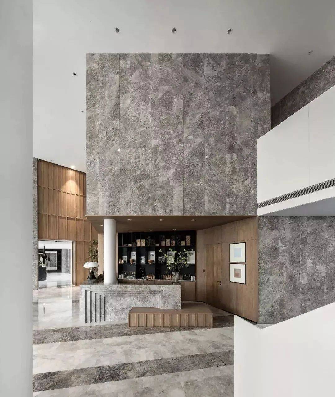 灰色大理石应用绿城武汉凤起乐鸣销售中心