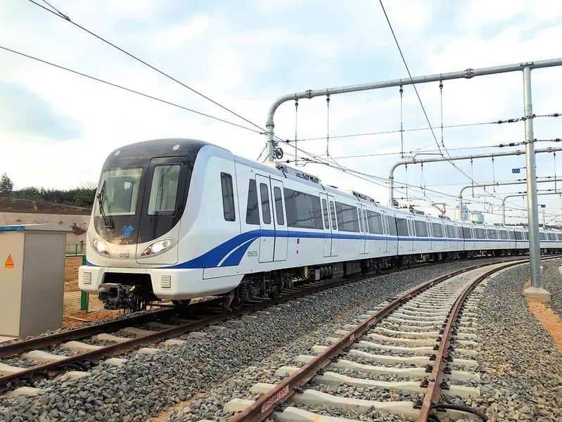 南宁地铁5号线一期工程南段热滑成功