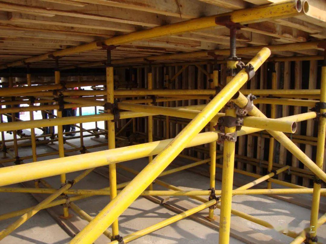 扣件式钢管模板支架安全通病防治搭设及拆除应注意