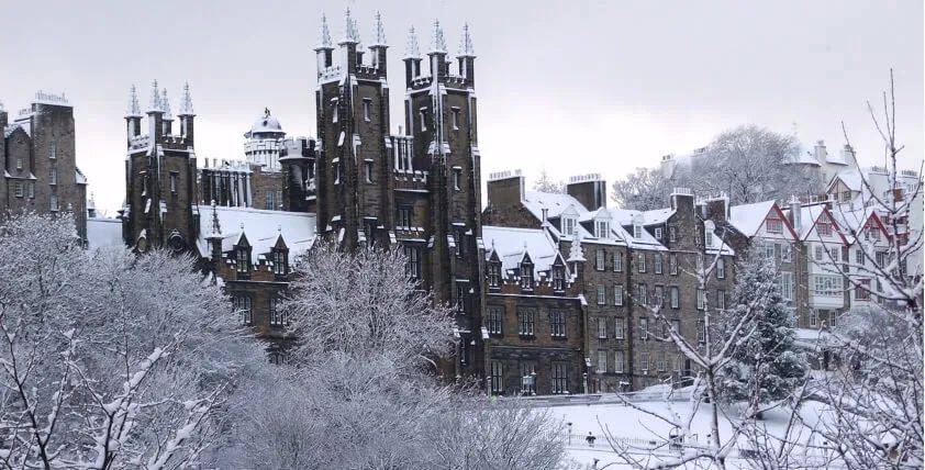 英国第一场雪来了雪景下的大学谁最美爱丁堡格拉斯哥