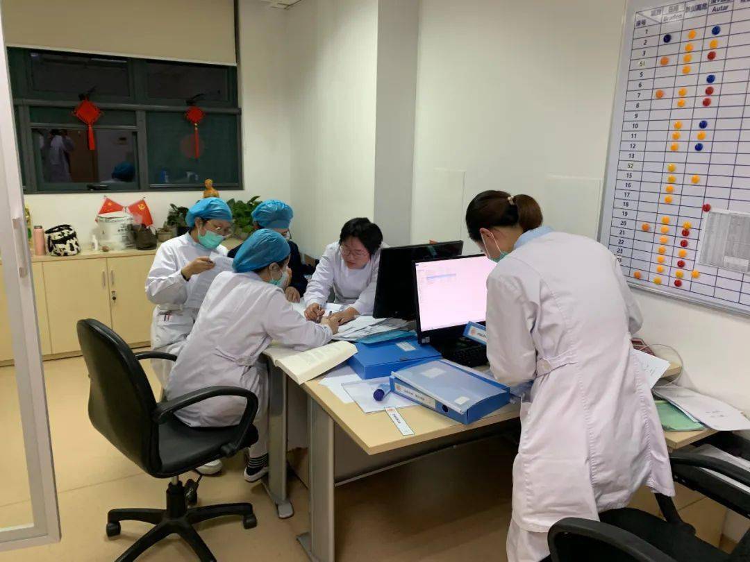 上下聚力拼搏奋战决胜二级医院复评
