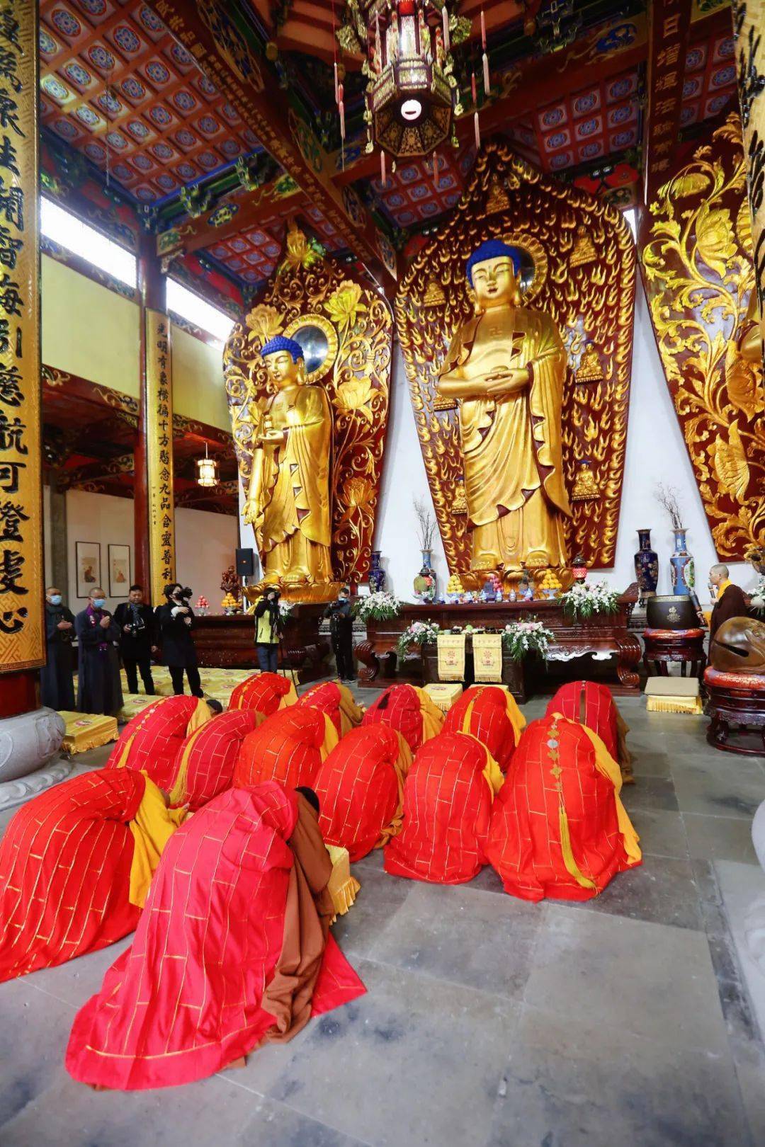 庄讲寺方丈本义法师一行参加"弘一法师与衢州"系列文化论坛活动_禅寺