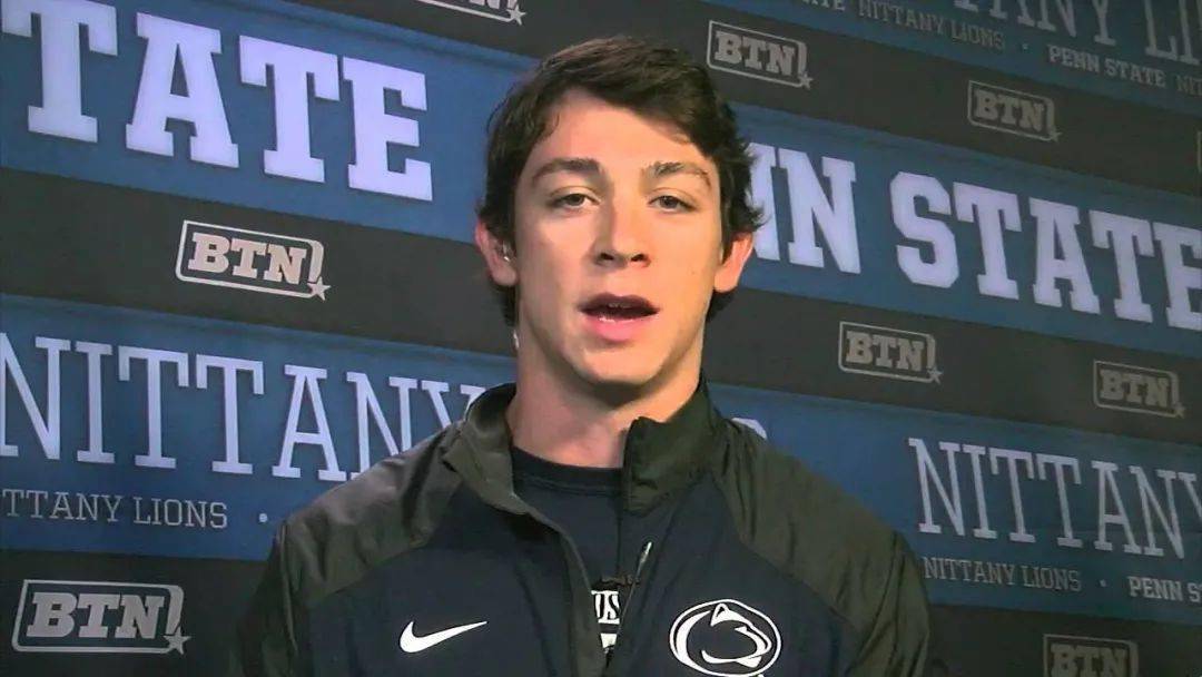 哎呀艾伦佩吉变成他啦小变态和男友被网暴啦