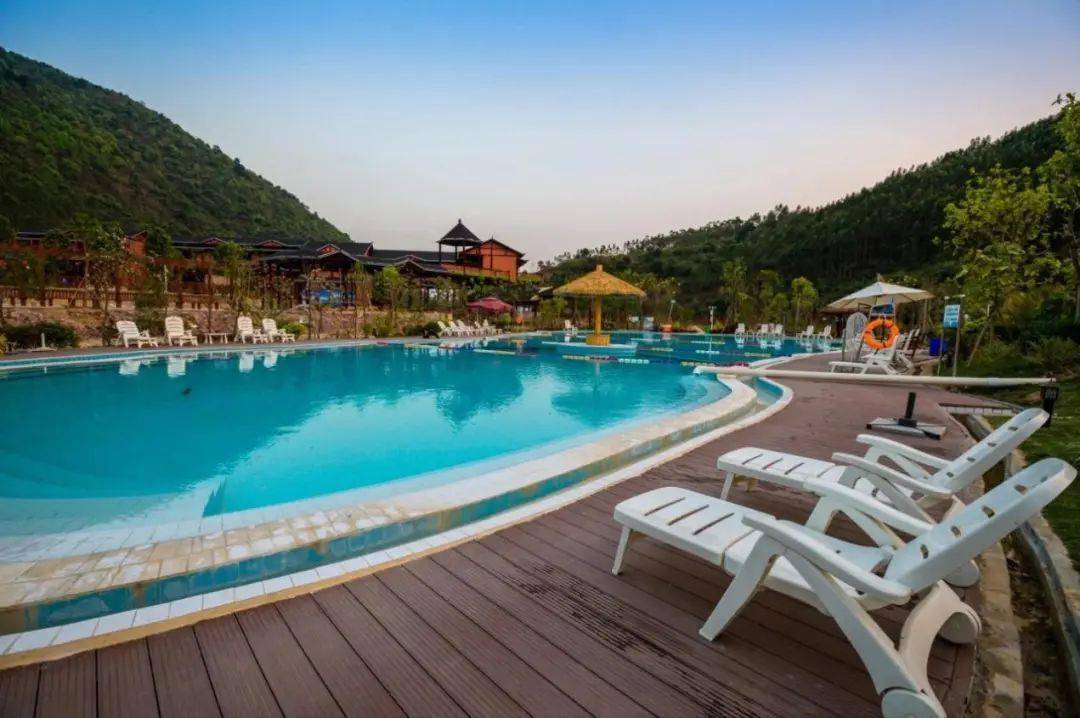 百色星河湾汤泉入选冬游广西十大温泉大雪来了泡汤吗