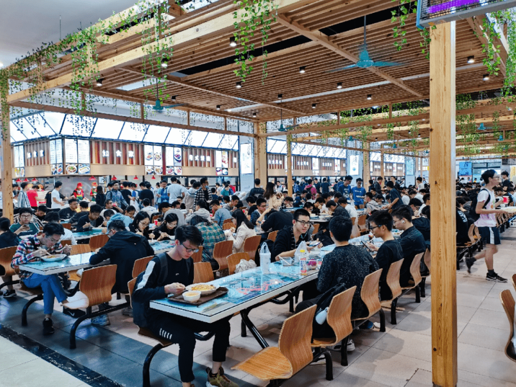 广州工商学院食堂图片图片