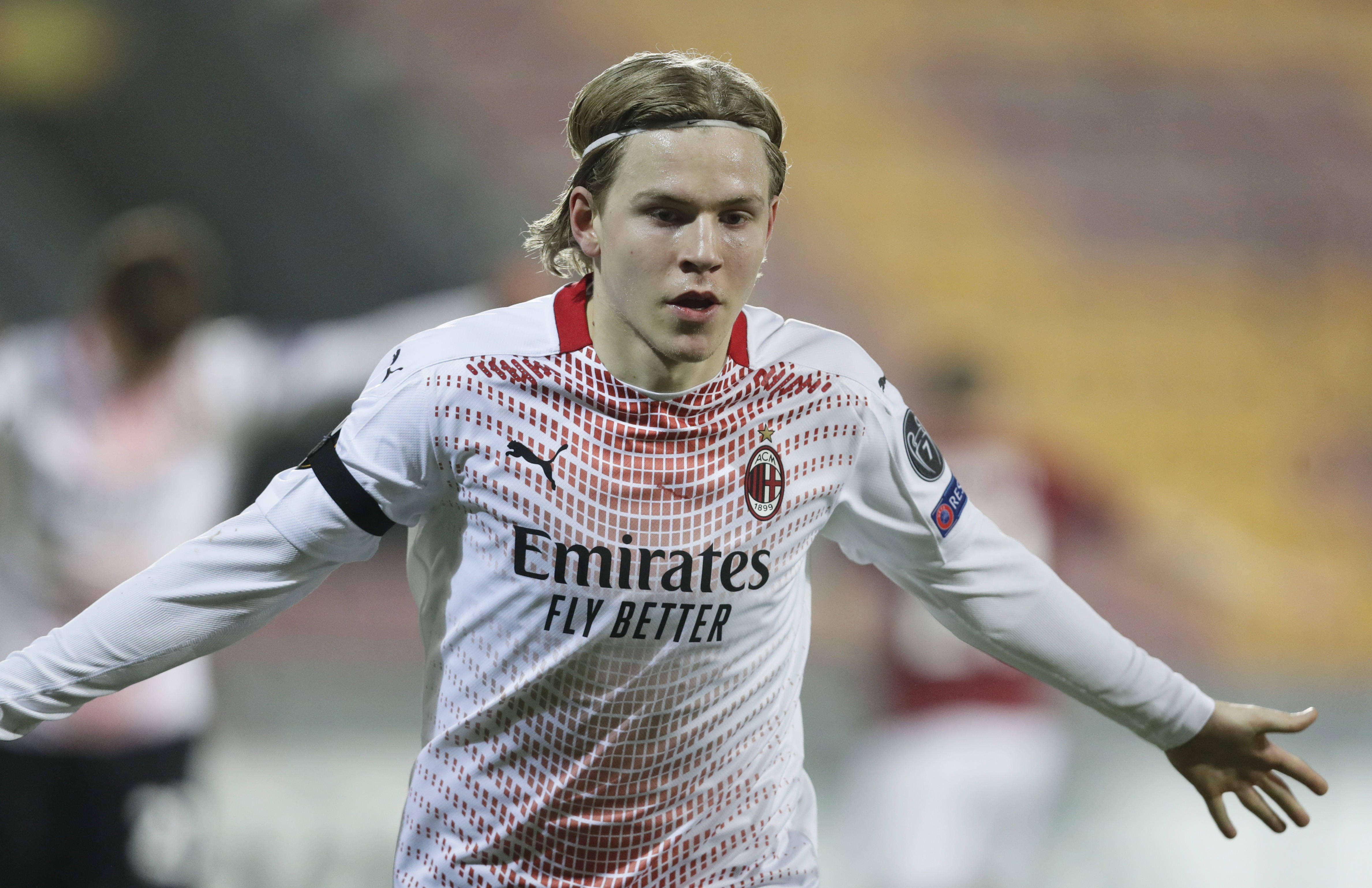 足球——欧联杯:ac米兰胜布拉格斯巴达