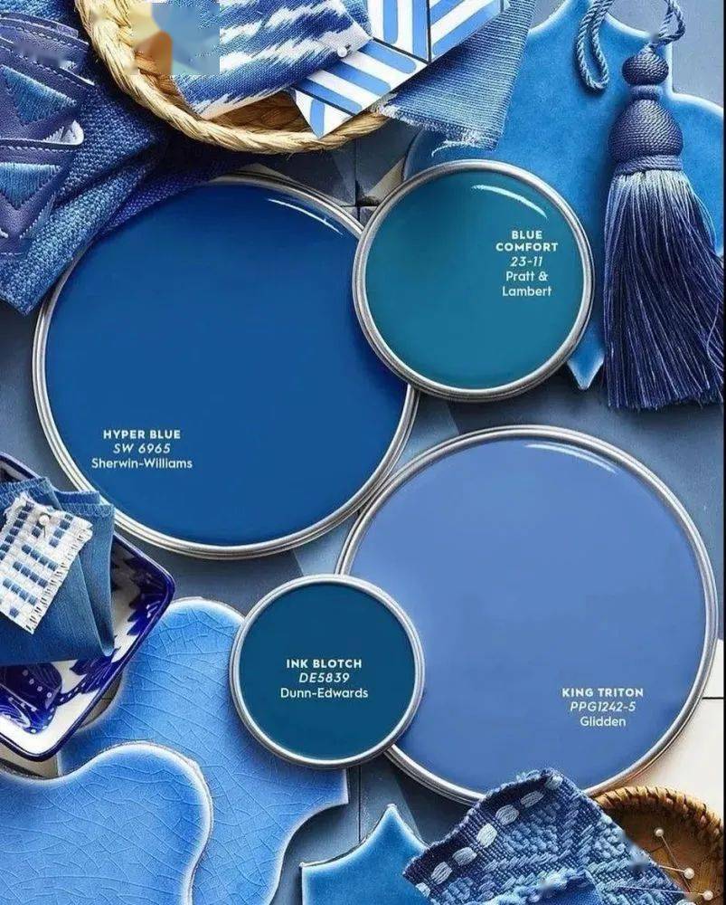 pantone发布2021年度代表色极致灰亮丽黄