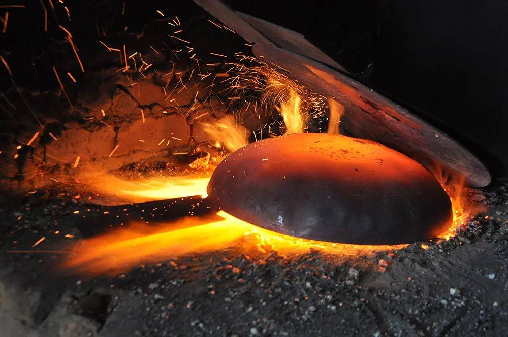 从"海外背锅"到"章丘铁锅",谁敢说中国制造不行?