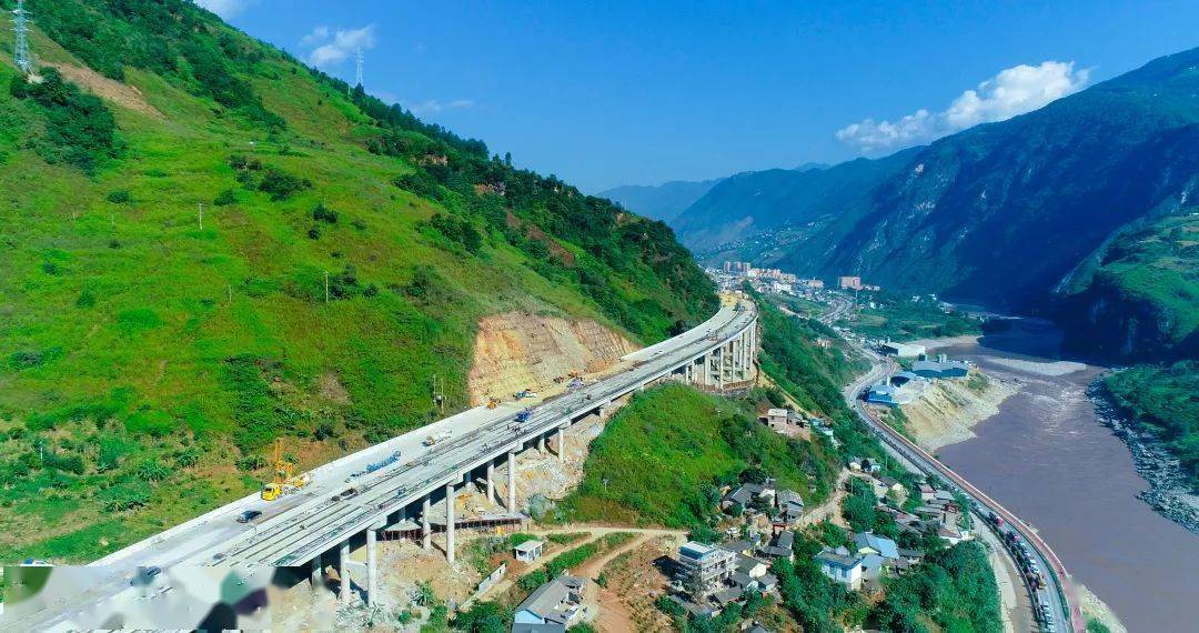 保山一路美景保泸高速美图鉴赏