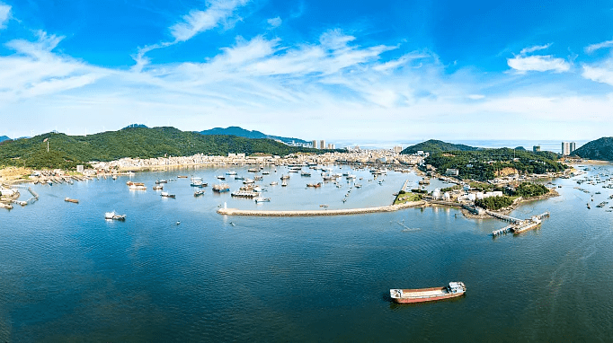 2021元旦十里银滩海陵岛61闸波渔港大角湾6日自驾