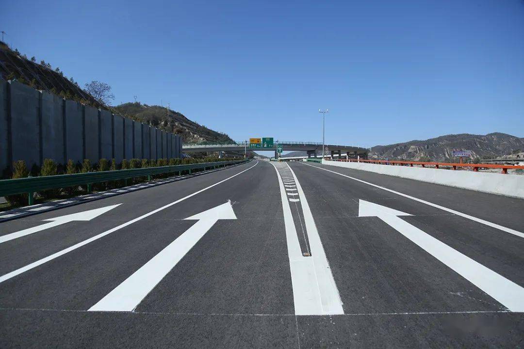 年已通车运营的绥德至延川高速公路是我省第一个高速公路ppp项目包,由