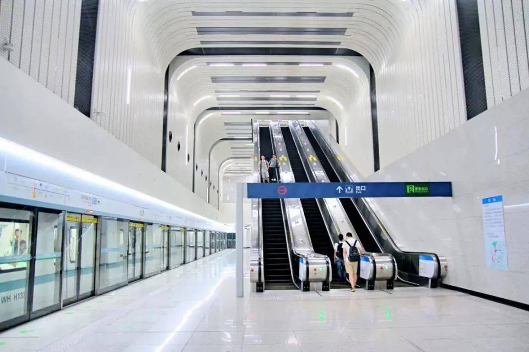 中国十大最美地铁站图片