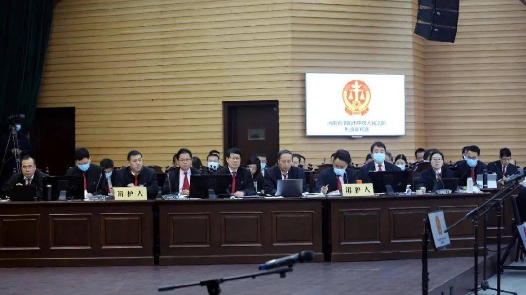看洛阳硬气火炬大桥关节咱洛阳自己造杨锐涉黑案24名被告人受审伊滨