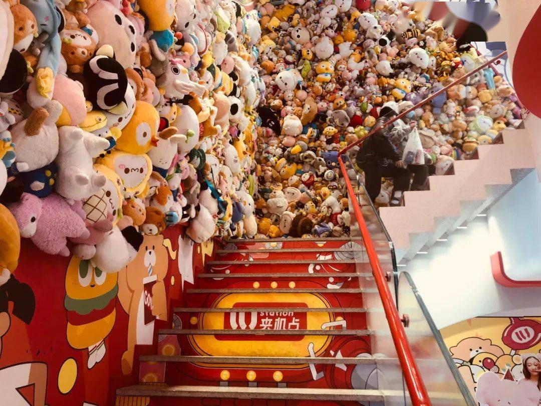 llj夹机占49988元享300枚520枚游戏币超多软萌正版娃娃大展身手玩儿到