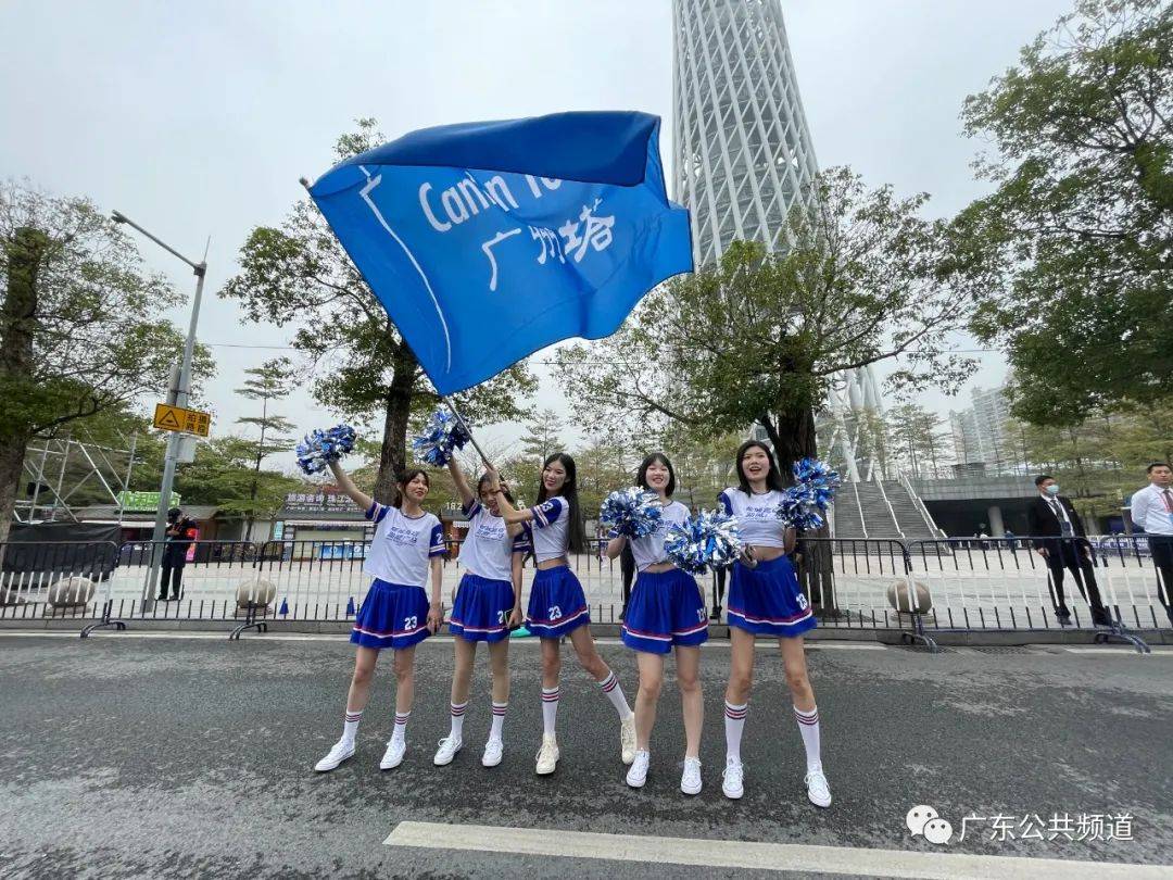 2020广马现场燃爆了风一样的他们都有故事