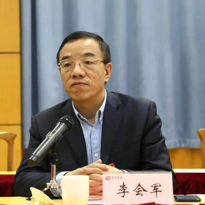 李会军表示感谢江苏交通控股有限公司及下属企业南通天生港电厂长期