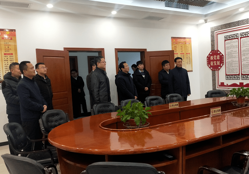 局一行到金城办督导信访工作,与人大工委会主任朱宏伟,维稳办主任刘宏