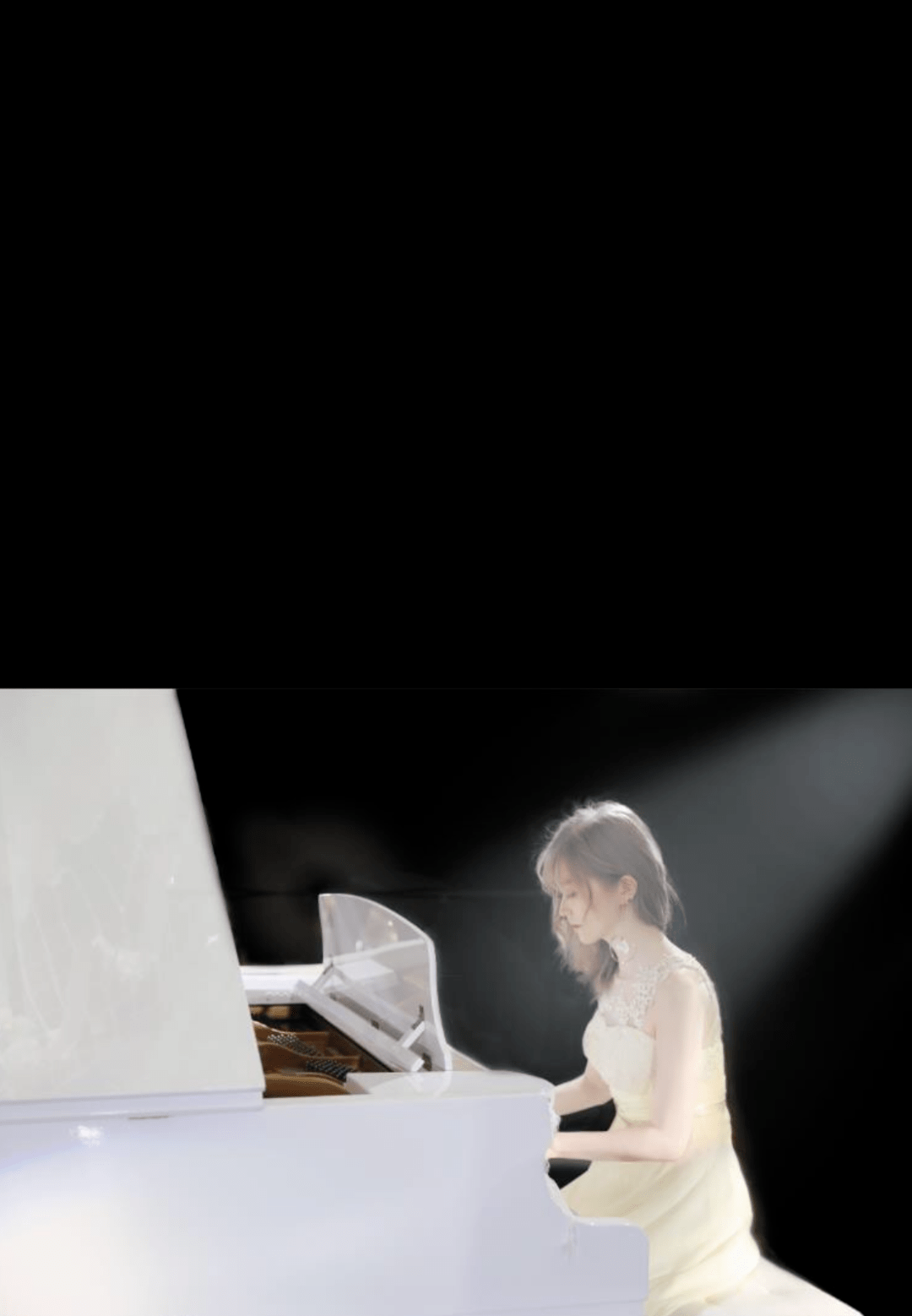 上海市徐汇区青少年活动中心长笛教师蔡安安