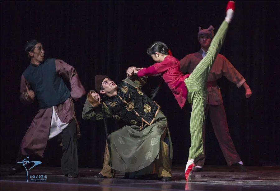 微节目册 | 上芭镇团之宝《白毛女》再现几代人心中的世纪经典_黄世仁